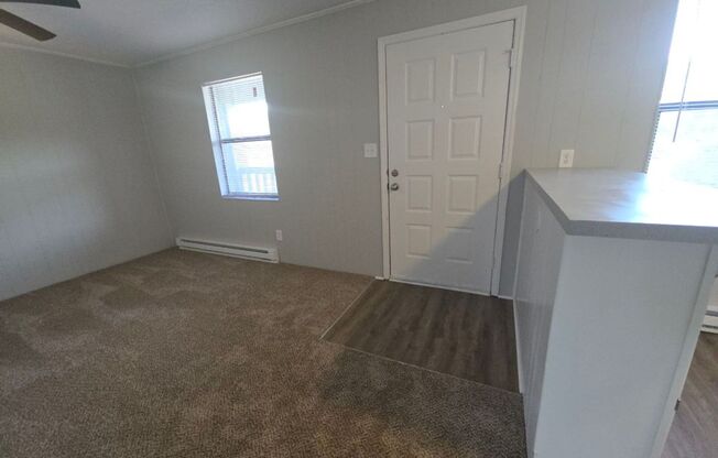 1 bed, 1 bath, 576 sqft, $750, Unit 3635-O