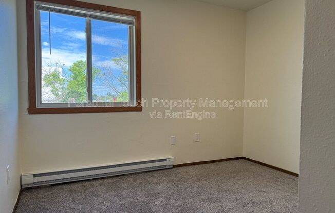 2 beds, 1 bath, 850 sqft, $825, Unit 36
