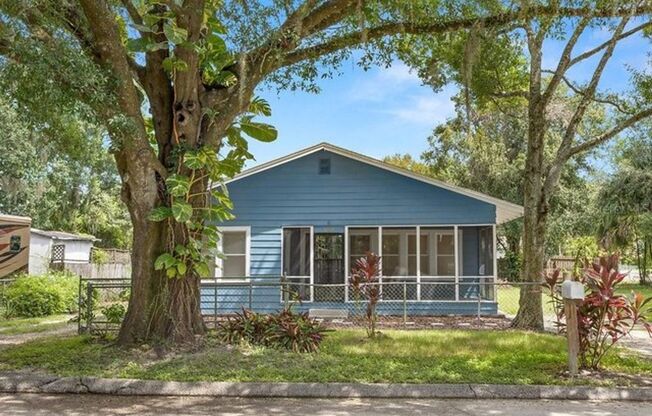 2/2 Seminole Heights Bungalow