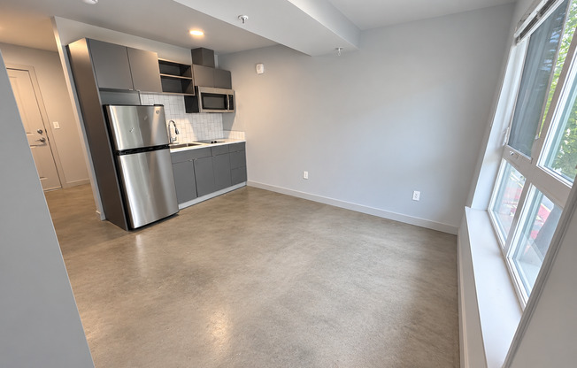 Studio, 1 bath, 238 sqft, $1,155, Unit 503