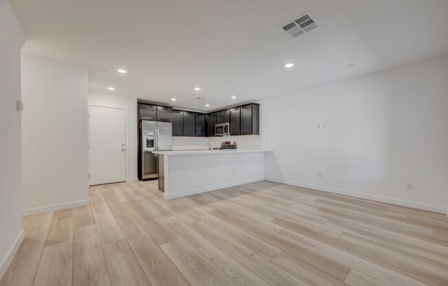 10772 PAGET CT