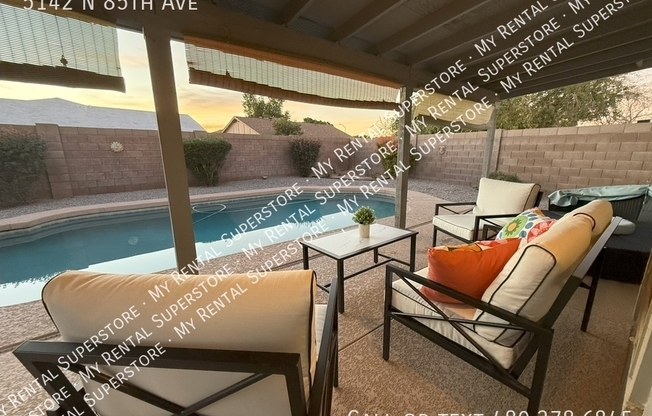 5142 N 85 AVE