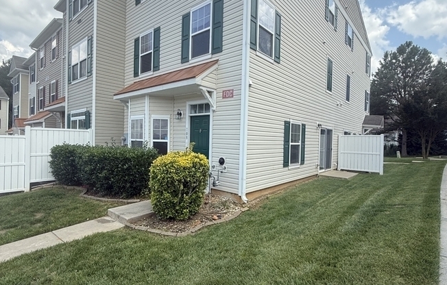 2224 VLY EDGE DR