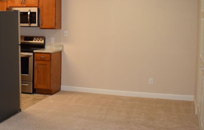 1 bed, 1 bath, 775 sqft, $1,541, Unit 1101LpJ