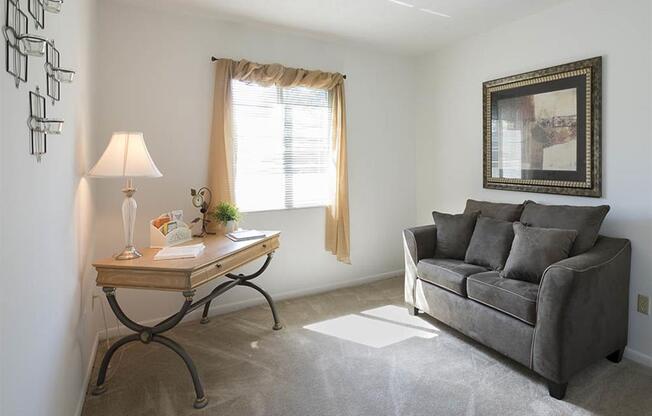 Shadow Hill Apartment Model