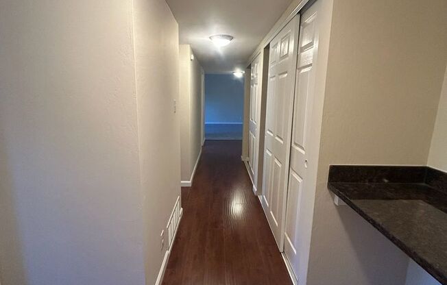 2 beds, 1 bath, 1,040 sqft, $3,695, Unit Unit 102