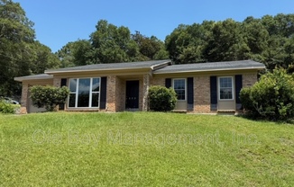 253 VANDERBILT DR