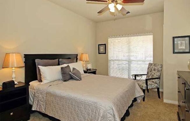 1 bed, 1 bath, 732 sqft, $1,199, Unit 09305