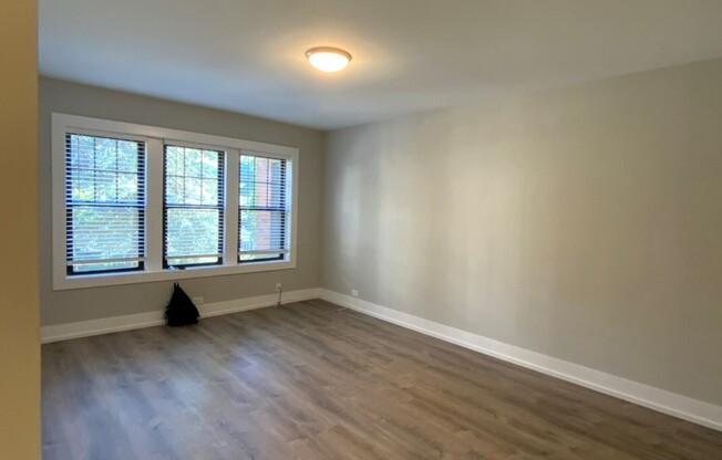 1128 Maple Ave