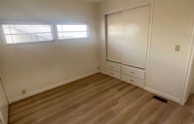 2 beds, 1 bath, 720 sqft, $2,795, Unit 165