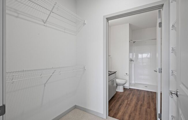 3 beds, 2 baths, 1,297 sqft, $2,545, Unit 207