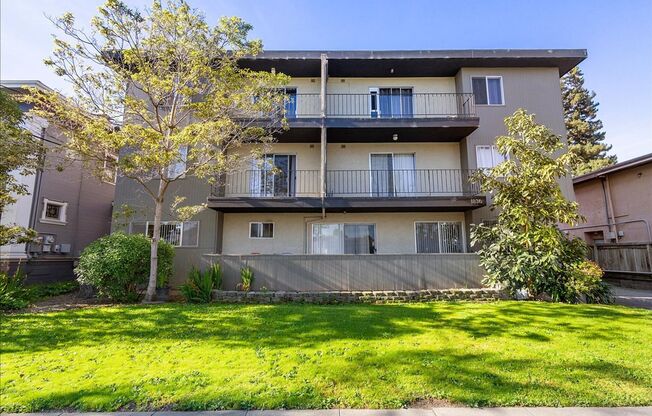 1836 Central Ave #K - 2 Bedroom | 1 Bath