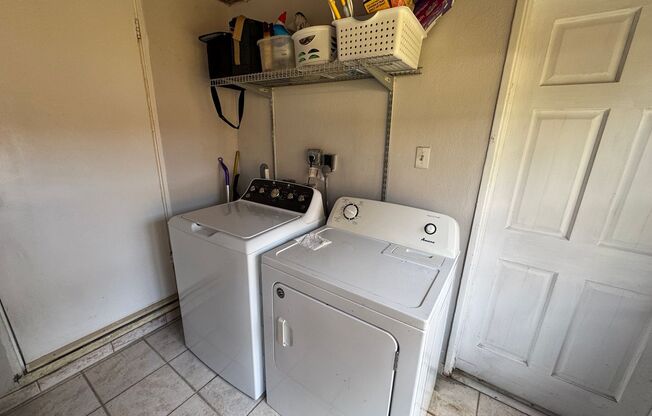 3 beds, 1 bath, $2,200