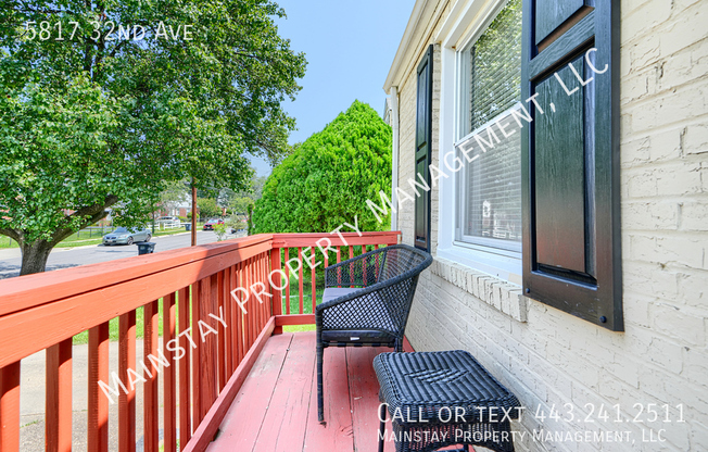 5817 32 AVE