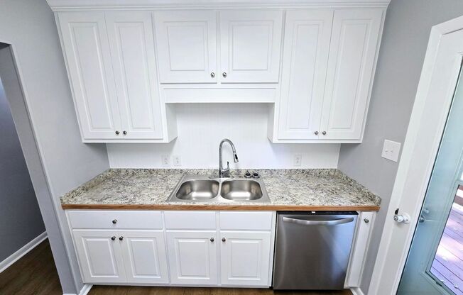 For Rent: Beautifully Renovated Home in Burlington, NC!