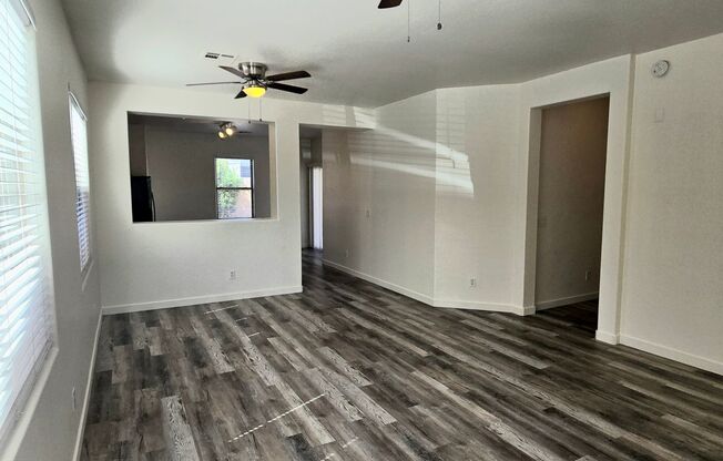 3-bedroom Gilbert home across from Park