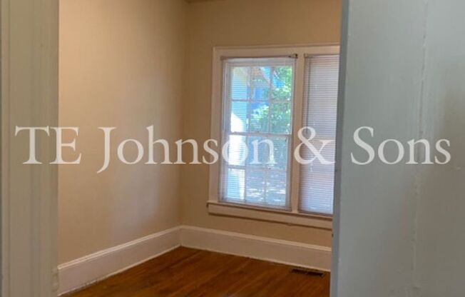 3 beds, 1 bath, $1,350