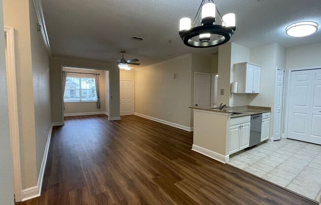 Available Now | First-Floor Condo with Washer & Dryer in Winter Garden