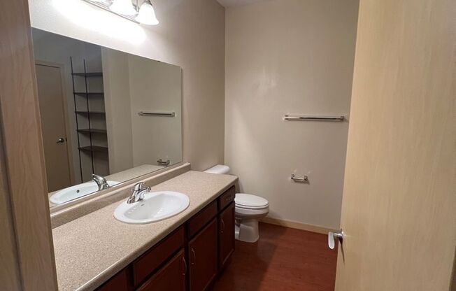 1 bed, 1 bath, 735 sqft, $1,175, Unit 206