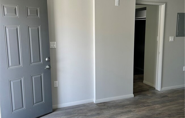 1 bed, 1 bath, 500 sqft, $2,100