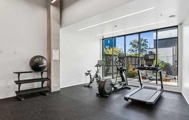 Analog PDX Apartments in Portland, Oregon Fitness Center