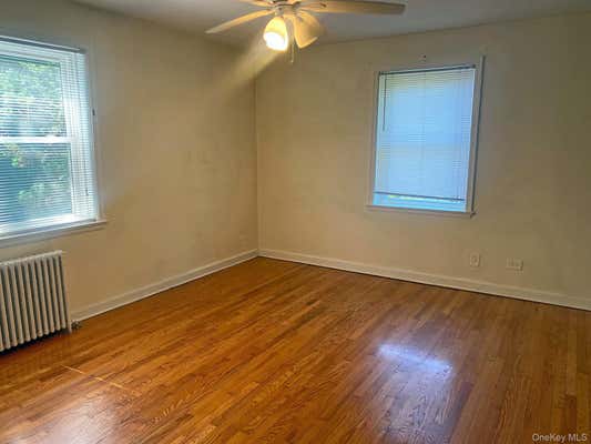 49-16 Douglaston Parkway