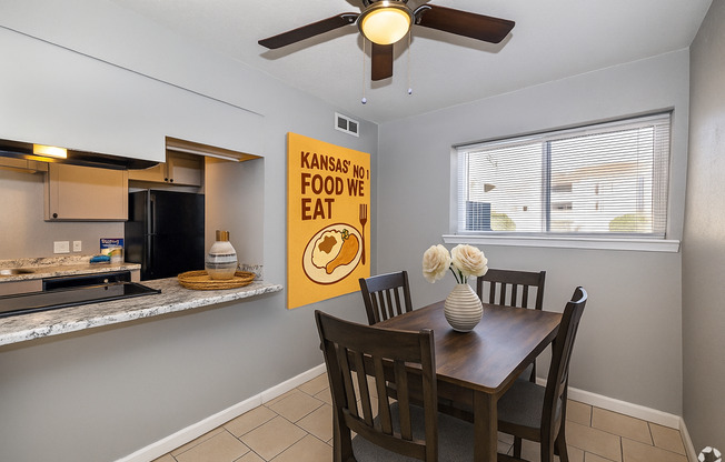 2 beds, 1.5 baths, 954 sqft, $1,035, Unit 301