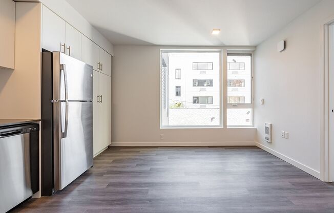 1 bed, 1 bath, $1,499