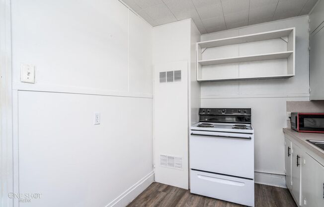 1 bed, 1 bath, $800