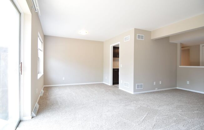 1 bed, 1 bath, 735 sqft, $1,699, Unit 3201-1