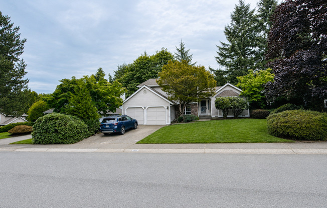 Private Summer Ridge Retreat with Vaulted Ceilings & Fenced Backyard