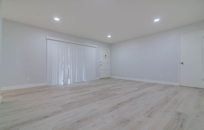 2235 20th Street New*