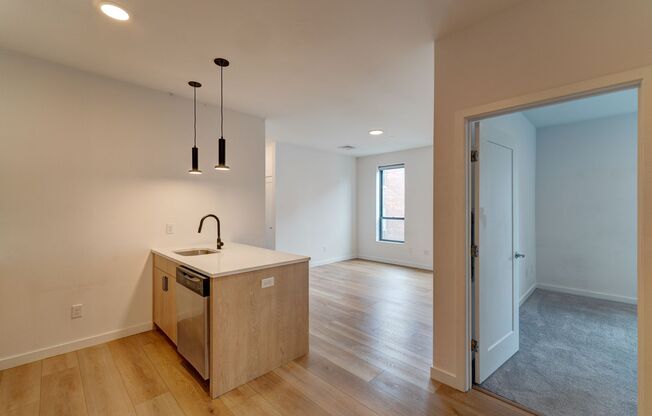 2 beds, 1 bath, 765 sqft, $3,095, Unit The Elm - 503