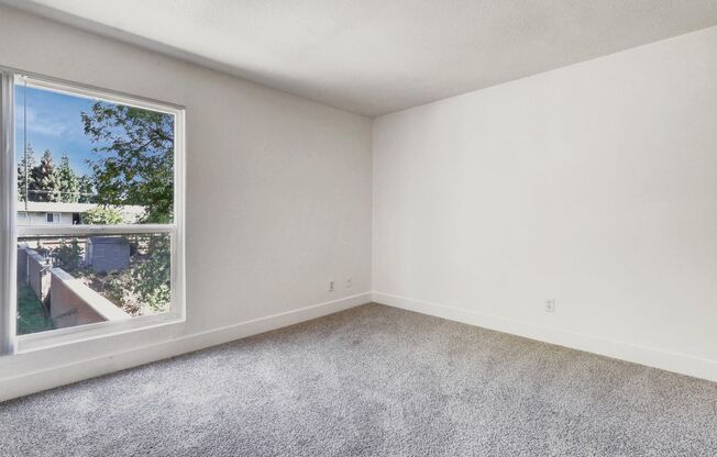 1 bed, 1 bath, 700 sqft, $1,395, Unit 37