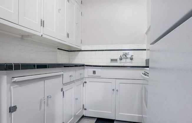1 bed, 1 bath, 630 sqft, $1,550, Unit 201
