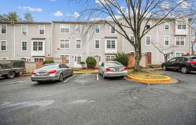 Spacious 3 Level Townhome in Montgomery Village