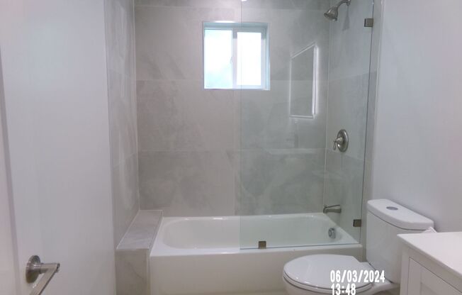 2 beds, 1 bath, $2,250