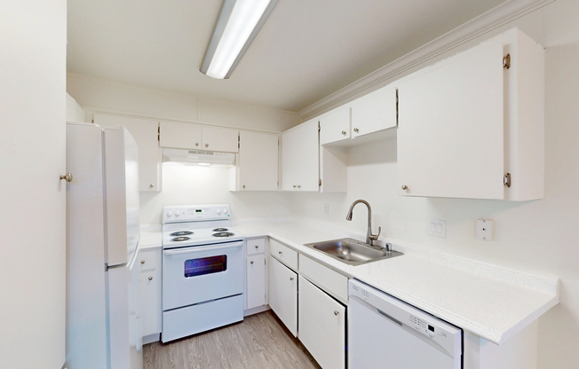 390 ALAMEDA DE PRADO