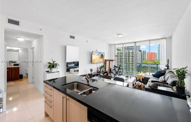 1 bed, 1 bath, $3,000, Unit # 1202 S