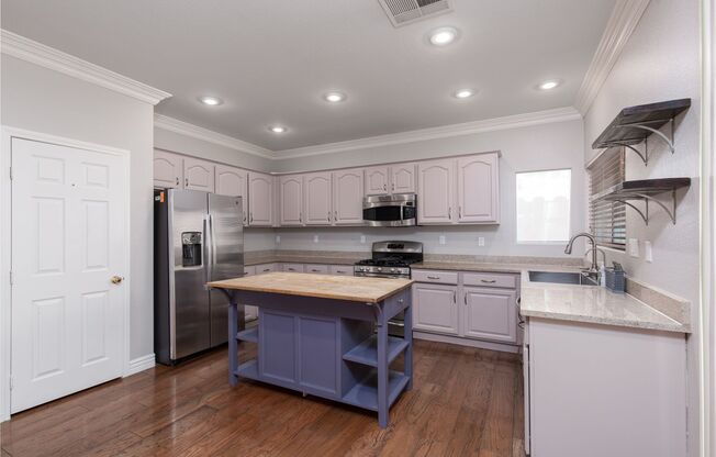 Gorgeous Single Story in Summerlin