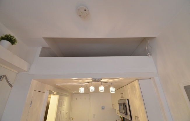 Studio, 237 sqft, $2,450, Unit 26