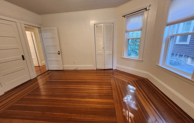 3 beds, 1 bath, 1,200 sqft, $3,900, Unit 1