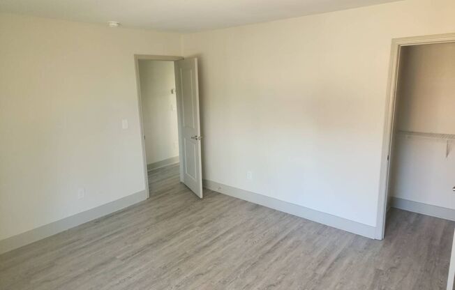 2 beds, 1 bath, 1,040 sqft, $1,750, Unit 583WD04