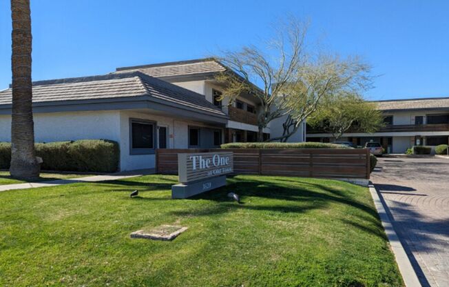 Studio, 1 bath, 575 sqft, $995, Unit 3620-50