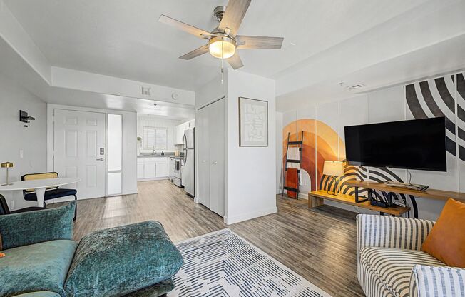 2 beds, 2 baths, 850 sqft, $2,900, Unit 314