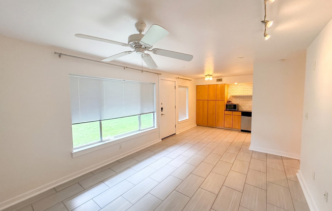 2200 Dickson Dr unit #123 78704 | 2 Bed 2 Baths Condo $1750