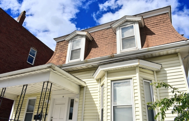 41 SCHOOL ST