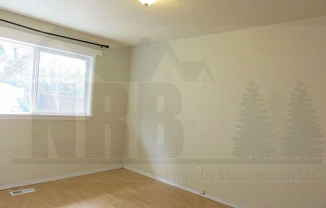 3 beds, 1 bath, $2,150