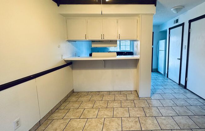 1207 W Wall Street