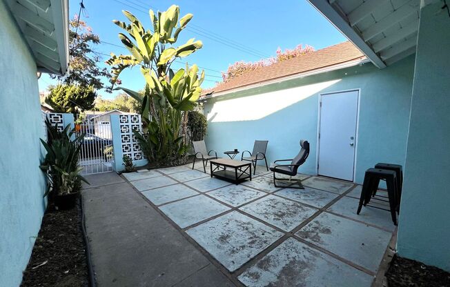 Spacious & Stylish 5-Bedroom Gem Near SDSU!!!